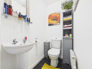 Cloakroom- click for photo gallery